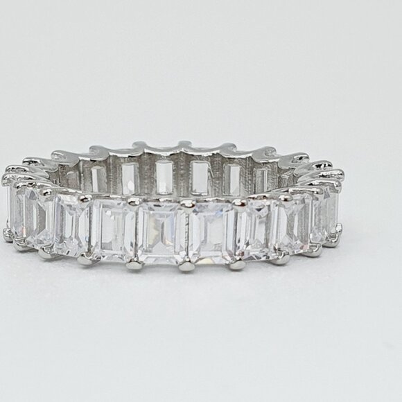 "925 Sterling Silver Plated Clear CZ Eternity Wedding/Engagement Ring, U… - Picture 4 of 7